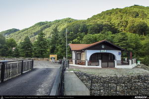 Trasee cu bicicleta MTB XC - Traseu MTB Tara Lovistei: Gara Lotru - Perisani - Pripoare - Salatrucu - Suici - Robaia - Calimanesti (Masivul Cozia, Posada de la Perisani si Valea Topologului) de Andrei Vocurek
