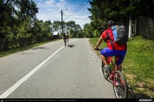Trasee cu bicicleta MTB XC - Traseu MTB Tara Lovistei: Gara Lotru - Perisani - Pripoare - Salatrucu - Suici - Robaia - Calimanesti (Masivul Cozia, Posada de la Perisani si Valea Topologului) de Andrei Vocurek