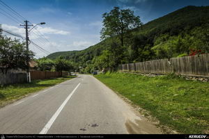 Trasee cu bicicleta MTB XC - Traseu MTB Tara Lovistei: Gara Lotru - Perisani - Pripoare - Salatrucu - Suici - Robaia - Calimanesti (Masivul Cozia, Posada de la Perisani si Valea Topologului) de Andrei Vocurek