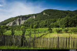 Trasee cu bicicleta MTB XC - Traseu MTB Tara Lovistei: Gara Lotru - Perisani - Pripoare - Salatrucu - Suici - Robaia - Calimanesti (Masivul Cozia, Posada de la Perisani si Valea Topologului) de Andrei Vocurek