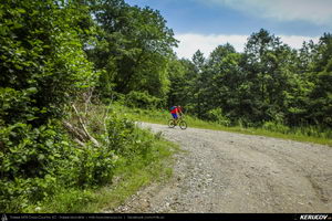 Trasee cu bicicleta MTB XC - Traseu MTB Tara Lovistei: Gara Lotru - Perisani - Pripoare - Salatrucu - Suici - Robaia - Calimanesti (Masivul Cozia, Posada de la Perisani si Valea Topologului) de Andrei Vocurek