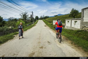Trasee cu bicicleta MTB XC - Traseu MTB Tara Lovistei: Gara Lotru - Perisani - Pripoare - Salatrucu - Suici - Robaia - Calimanesti (Masivul Cozia, Posada de la Perisani si Valea Topologului) de Andrei Vocurek