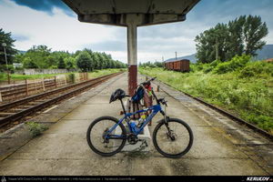 Trasee cu bicicleta MTB XC - Traseu MTB Tara Lovistei: Gara Lotru - Perisani - Pripoare - Salatrucu - Suici - Robaia - Calimanesti (Masivul Cozia, Posada de la Perisani si Valea Topologului) de Andrei Vocurek
