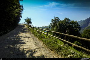 Trasee cu bicicleta MTB XC - Traseu MTB Zarnesti - Magura - Pestera - Moieciu - Bran - Predelut - Zarnesti (varianta familie, copil de 2 ani) de Andrei Vocurek