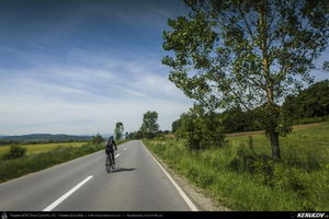 Trasee cu bicicleta MTB XC - Traseu MTB Nocrich - Hosman - Fofeldea - Nocrich (varianta familie, copil de 2 ani) de Andrei Vocurek