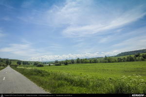 Trasee cu bicicleta MTB XC - Traseu MTB Nocrich - Hosman - Fofeldea - Nocrich (varianta familie, copil de 2 ani) de Andrei Vocurek
