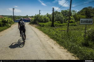 Trasee cu bicicleta MTB XC - Traseu MTB Nocrich - Marpod - Ilimbav - Altana - Nocrich (varianta familie, copil de 2 ani) de Andrei Vocurek