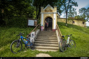 Trasee cu bicicleta MTB XC - Traseu MTB Nocrich - Marpod - Ilimbav - Altana - Nocrich (varianta familie, copil de 2 ani) de Andrei Vocurek