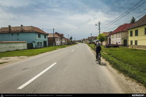 Trasee cu bicicleta MTB XC - Traseu MTB Nocrich - Marpod - Ilimbav - Altana - Nocrich (varianta familie, copil de 2 ani) de Andrei Vocurek