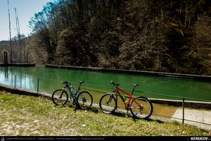 Trasee cu bicicleta MTB XC - Traseu MTB Pietrosita - Dealu Frumos - Runcu - Valea Runcului - Piatra - Badeni - Fieni (Muntii Leaota, Manastirea Runcu) de Andrei Vocurek