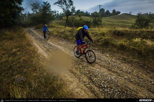 Trasee cu bicicleta MTB XC - Traseu MTB Slanic - Grosani - Schiulesti - Crasna (Manastirea Crasna) de Andrei Vocurek
