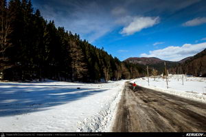 Trasee cu bicicleta MTB XC - Traseu MTB Muntii Bucegi: Busteni - Valea Cerbului - Valea Spumoasa - Poiana Tapului - Sinaia (Cascada Valea Spumoasa, Castelul Cantacuzino, Castelul Peles) de Andrei Vocurek