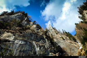 Trasee cu bicicleta MTB XC - Traseu MTB Muntii Bucegi: Busteni - Valea Cerbului - Valea Spumoasa - Poiana Tapului - Sinaia (Cascada Valea Spumoasa, Castelul Cantacuzino, Castelul Peles) de Andrei Vocurek