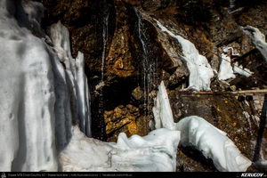 Trasee cu bicicleta MTB XC - Traseu MTB Muntii Bucegi: Busteni - Valea Cerbului - Valea Spumoasa - Poiana Tapului - Sinaia (Cascada Valea Spumoasa, Castelul Cantacuzino, Castelul Peles) de Andrei Vocurek