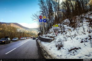 Trasee cu bicicleta MTB XC - Traseu MTB Muntii Bucegi: Busteni - Valea Cerbului - Valea Spumoasa - Poiana Tapului - Sinaia (Cascada Valea Spumoasa, Castelul Cantacuzino, Castelul Peles) de Andrei Vocurek