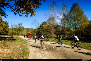 Trasee cu bicicleta MTB XC - Traseu MTB Campina - Urleta - Cocorastii Mislii - Bustenari - Poiana Trestiei - Cosminele - Dumbravesti - Plopeni - Ploiesti de Andrei Vocurek