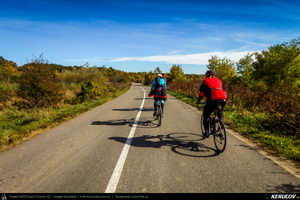 Trasee cu bicicleta MTB XC - Traseu MTB Campina - Urleta - Cocorastii Mislii - Bustenari - Poiana Trestiei - Cosminele - Dumbravesti - Plopeni - Ploiesti de Andrei Vocurek