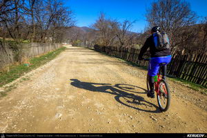 Trasee cu bicicleta MTB XC - Traseu MTB Maneciu-Ungureni - Valea Telejenelului - Chiciureni - Maneciu-Ungureni (Lacul Maneciu, Cascada Schinda) de Andrei Vocurek