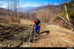 Trasee cu bicicleta MTB XC - Traseu MTB Maneciu-Ungureni - Valea Telejenelului - Chiciureni - Maneciu-Ungureni (Lacul Maneciu, Cascada Schinda) de Andrei Vocurek