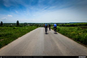 Trasee cu bicicleta MTB XC - Traseu SSP Bucuresti - Colibasi - Comana - Vlad Tepes - Gradistea - 1 Decembrie - Bucuresti (bujorul de padure in Parcul Natural Comana) de Andrei Vocurek