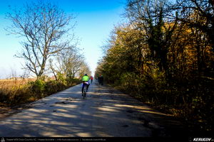 Trasee cu bicicleta MTB XC - Traseu SSP Bucuresti - Mihailesti - Ghimpati - Schitu - Uzunu - Mihai Bravu - Comana - Calugareni - Bucuresti de Andrei Vocurek