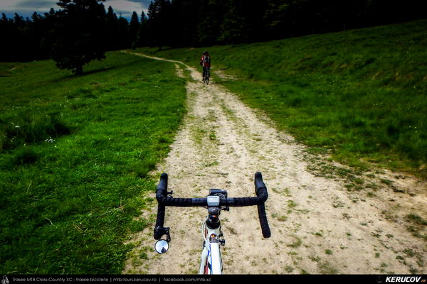 Traseu SSP Predeal - Cabana Trei Brazi - Cabana Poiana Secuilor - Predeal - KERUCOV .ro © 2007 - 2025 || #traseecubicicleta #mtb #ssp