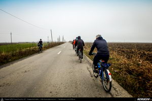Trasee cu bicicleta MTB XC - Traseu SSP Bucuresti - Chiajna - Sabareni - Ulmi - Stoenesti - Floresti - Bolintin-Vale - Gradinari - Darvari - Domnesti - Bucuresti de Andrei Vocurek
