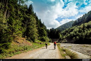 Trasee cu bicicleta MTB XC - Traseu MTB Muntii Baiului: Azuga - Valea Azugii - Pasul Azuga - Valea Garcinului - Sacele - Brasov de Andrei Vocurek