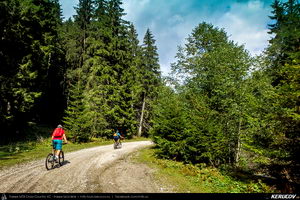 Trasee cu bicicleta MTB XC - Traseu MTB Muntii Baiului: Azuga - Valea Azugii - Pasul Azuga - Valea Garcinului - Sacele - Brasov de Andrei Vocurek