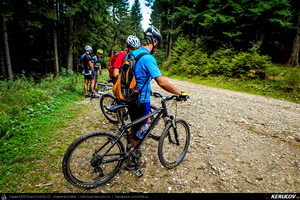 Trasee cu bicicleta MTB XC - Traseu MTB Muntii Baiului: Azuga - Valea Azugii - Pasul Azuga - Valea Garcinului - Sacele - Brasov de Andrei Vocurek