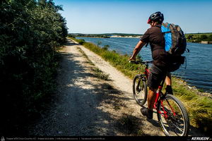 Trasee cu bicicleta MTB XC - Traseu MTB Medgidia - Poarta Alba - Murfatlar - Straja - Baraganu - Lanurile - Ciocarlia - Valea Dacilor - Medgidia (Canalul Dunare - Marea Neagra - Monumentul Tineretului de la Straja) de Andrei Vocurek