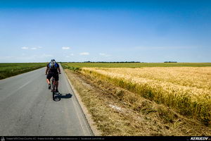 Trasee cu bicicleta MTB XC - Traseu MTB Medgidia - Poarta Alba - Murfatlar - Straja - Baraganu - Lanurile - Ciocarlia - Valea Dacilor - Medgidia (Canalul Dunare - Marea Neagra - Monumentul Tineretului de la Straja) de Andrei Vocurek