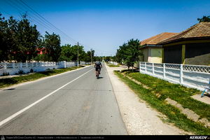 Trasee cu bicicleta MTB XC - Traseu MTB Medgidia - Poarta Alba - Murfatlar - Straja - Baraganu - Lanurile - Ciocarlia - Valea Dacilor - Medgidia (Canalul Dunare - Marea Neagra - Monumentul Tineretului de la Straja) de Andrei Vocurek