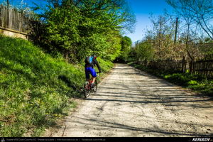 Trasee cu bicicleta MTB XC - Traseu MTB Pitesti - Argeselu - Jupanesti - Retevoiesti - Domnesti - Corbi - Jgheaburi - Pitesti (Biserica de lemn din Jupanesti, Manastirea Corbii de Piatra, Cula Druganescu, Vila Micescu) de Andrei Vocurek