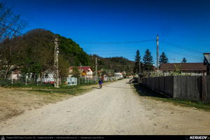 Trasee cu bicicleta MTB XC - Traseu MTB Pitesti - Argeselu - Jupanesti - Retevoiesti - Domnesti - Corbi - Jgheaburi - Pitesti (Biserica de lemn din Jupanesti, Manastirea Corbii de Piatra, Cula Druganescu, Vila Micescu) de Andrei Vocurek