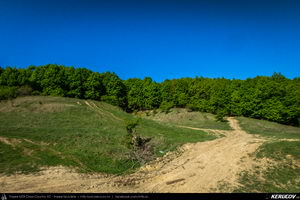 Trasee cu bicicleta MTB XC - Traseu MTB Pitesti - Argeselu - Jupanesti - Retevoiesti - Domnesti - Corbi - Jgheaburi - Pitesti (Biserica de lemn din Jupanesti, Manastirea Corbii de Piatra, Cula Druganescu, Vila Micescu) de Andrei Vocurek