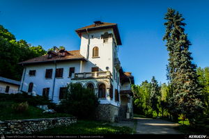 Trasee cu bicicleta MTB XC - Traseu MTB Pitesti - Argeselu - Jupanesti - Retevoiesti - Domnesti - Corbi - Jgheaburi - Pitesti (Biserica de lemn din Jupanesti, Manastirea Corbii de Piatra, Cula Druganescu, Vila Micescu) de Andrei Vocurek