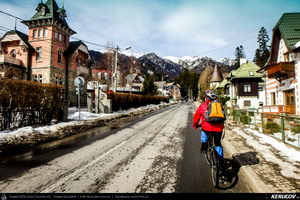 Trasee cu bicicleta MTB XC - Traseu MTB Muntii Bucegi: Sinaia - Cota 1400 - Sinaia (Schitul Sfanta Ana, Castelul Peles) de Andrei Vocurek