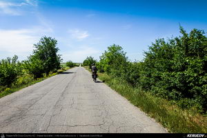 Trasee cu bicicleta MTB XC - Traseu MTB Cheile Dobrogei - Podisul Casimcei: Targusor - Gura Dobrogei - Sacele - Corbu - Navodari - Mamaia (Cheile Dobrogei, Pestera Casian, Pestera Liliecilor, Marea Neagra) de Andrei Vocurek