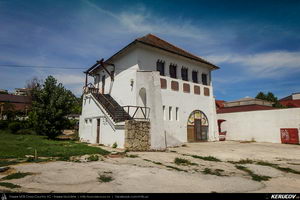 Trasee cu bicicleta MTB XC - Traseu MTB Cheile Dobrogei - Podisul Casimcei: Targusor - Gura Dobrogei - Sacele - Corbu - Navodari - Mamaia (Cheile Dobrogei, Pestera Casian, Pestera Liliecilor, Marea Neagra) de Andrei Vocurek