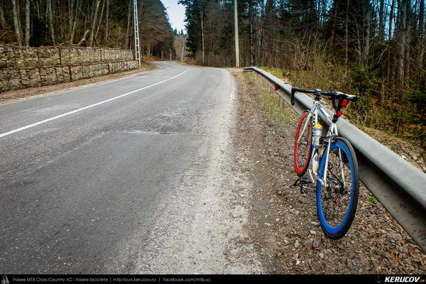 Traseu SSP Predeal - Paraul Rece - Rasnov - Cristian - Brasov (in Duminica Tomii) - KERUCOV .ro © 2007 - 2025 || #traseecubicicleta #mtb #ssp