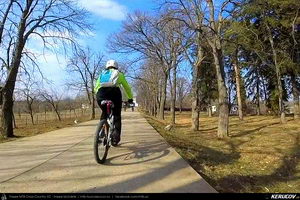 Trasee cu bicicleta MTB XC - Traseu SSP Bucuresti - Tunari - Moara Vlasiei - Caldarusani - Gagu - Petrachioaia - Afumati - Bucuresti * de Andrei Vocurek