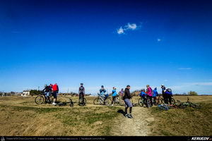 Trasee cu bicicleta MTB XC - Traseu SSP Bucuresti - Popesti-Leordeni - Postavari - Padurisu - Frumusani - Pasarea - Galbinasi - Podu Pitarului - Plataresti - Fundeni - Cernica - Bucuresti de Andrei Vocurek