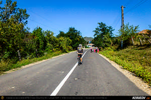Trasee cu bicicleta MTB XC - Traseu MTB Poienile - Gura Bascei - Calvini - Slobozia - Corbu - Lera - Chiojdu - Basca Chiojdului: Casa cu Blazoane din Chiojdu si Cascada La Sipot de Andrei Vocurek