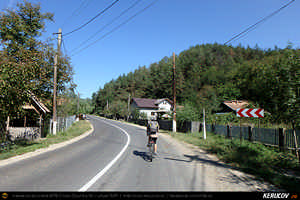Trasee cu bicicleta MTB XC - Traseu MTB Poienile - Gura Bascei - Calvini - Slobozia - Corbu - Lera - Chiojdu - Basca Chiojdului: Casa cu Blazoane din Chiojdu si Cascada La Sipot de Andrei Vocurek