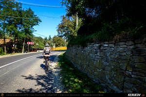 Trasee cu bicicleta MTB XC - Traseu MTB Poienile - Gura Bascei - Calvini - Slobozia - Corbu - Lera - Chiojdu - Basca Chiojdului: Casa cu Blazoane din Chiojdu si Cascada La Sipot de Andrei Vocurek