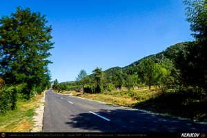 Trasee cu bicicleta MTB XC - Traseu MTB Poienile - Gura Bascei - Calvini - Slobozia - Corbu - Lera - Chiojdu - Basca Chiojdului: Casa cu Blazoane din Chiojdu si Cascada La Sipot de Andrei Vocurek