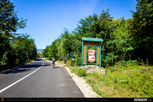 Trasee cu bicicleta MTB XC - Traseu MTB Poienile - Gura Bascei - Calvini - Slobozia - Corbu - Lera - Chiojdu - Basca Chiojdului: Casa cu Blazoane din Chiojdu si Cascada La Sipot de Andrei Vocurek