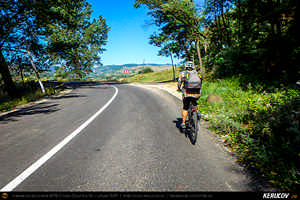 Trasee cu bicicleta MTB XC - Traseu MTB Poienile - Gura Bascei - Calvini - Slobozia - Corbu - Lera - Chiojdu - Basca Chiojdului: Casa cu Blazoane din Chiojdu si Cascada La Sipot de Andrei Vocurek