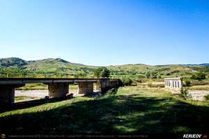 Trasee cu bicicleta MTB XC - Traseu MTB Poienile - Gura Bascei - Calvini - Slobozia - Corbu - Lera - Chiojdu - Basca Chiojdului: Casa cu Blazoane din Chiojdu si Cascada La Sipot de Andrei Vocurek